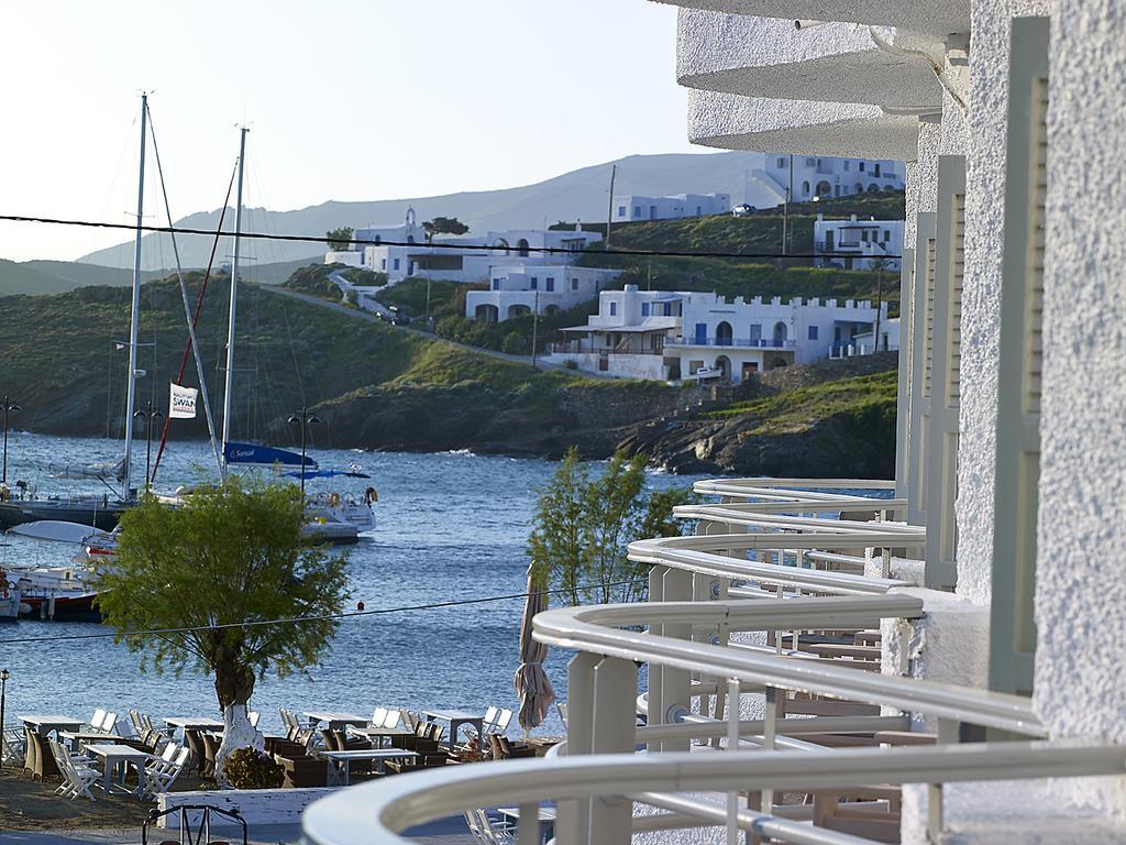 Loutrá Kythnos Bay Hotel מראה חיצוני תמונה