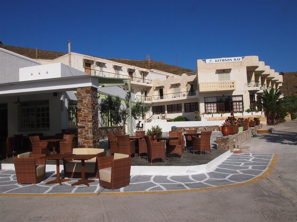 Loutrá Kythnos Bay Hotel מראה חיצוני תמונה